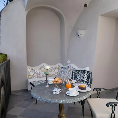 贝尔维塞林纳酒店 索伦托