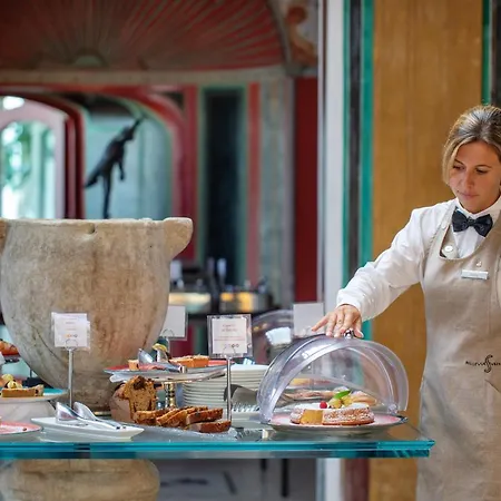 贝尔维塞林纳酒店 酒店