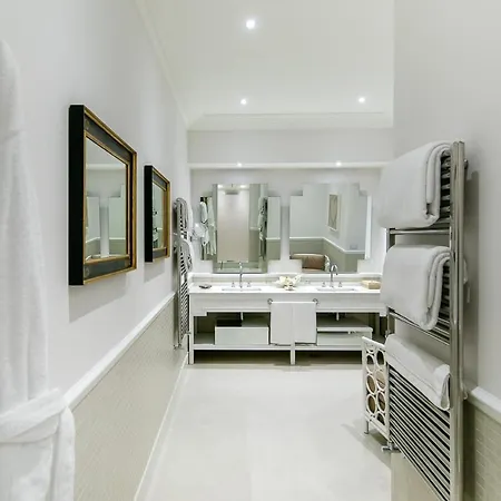 Hotel Bellevue Syrene 5*