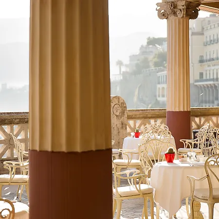 Hotell Bellevue Syrene Sorrento