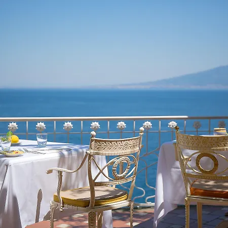 Bellevue Syrene Hotel