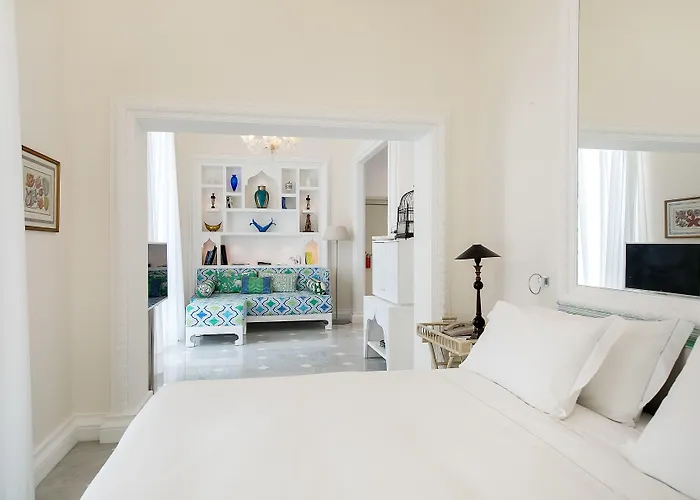 Bellevue Syrene Hotel 5*