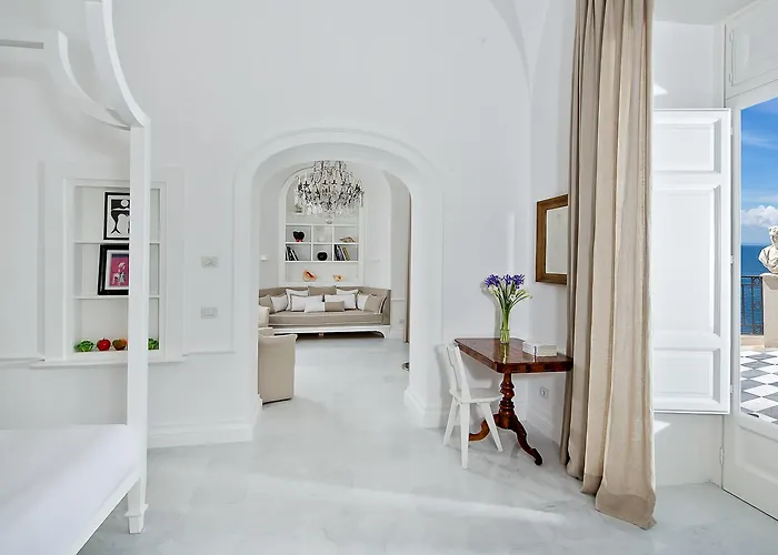 Hotel Bellevue Syrene 5*