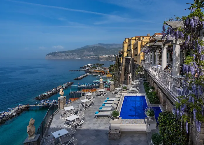 Hotel Bellevue Syrene 5*