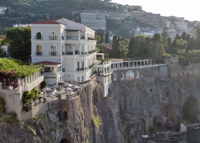 Bellevue Syrene Hotel