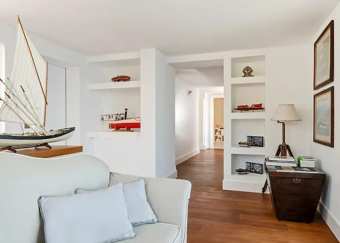 Bellevue Syrene Hotel 5*