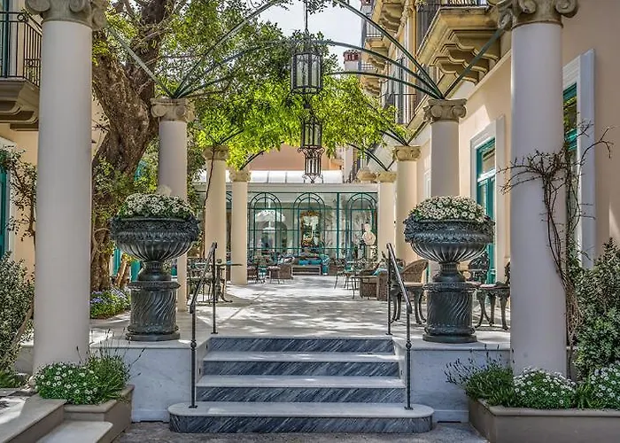 Hotel Bellevue Syrene 5*