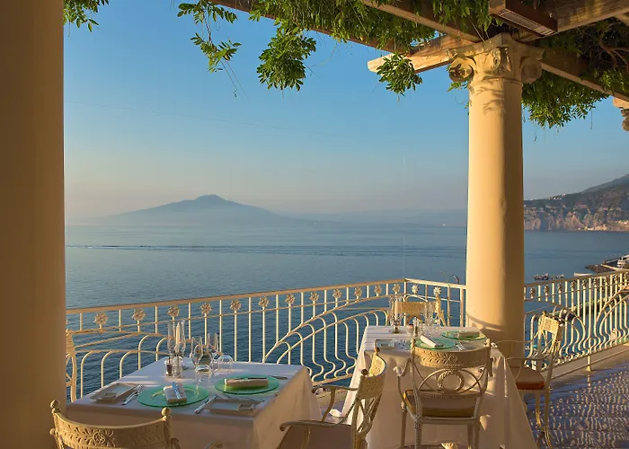 Bellevue Syrene Hotel 5*